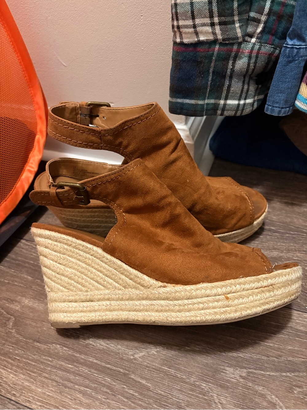 Universal Thread Tan Suede Espadrille Wedge Sandals